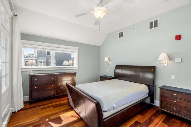 $1,859,000 | 10 Haverhill Avenue, Unit 2, Hampton, NH 03842