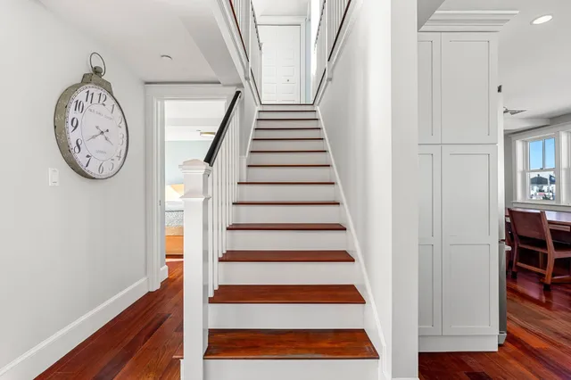 $1,859,000 | 10 Haverhill Avenue, Unit 2, Hampton, NH 03842