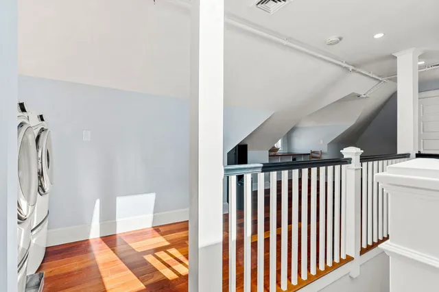 $1,859,000 | 10 Haverhill Avenue, Unit 2, Hampton, NH 03842