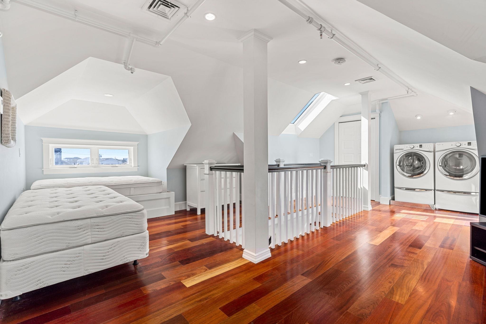 10 Haverhill Avenue, Unit 2 Hampton, NH 03842 - Photo 31 of 41