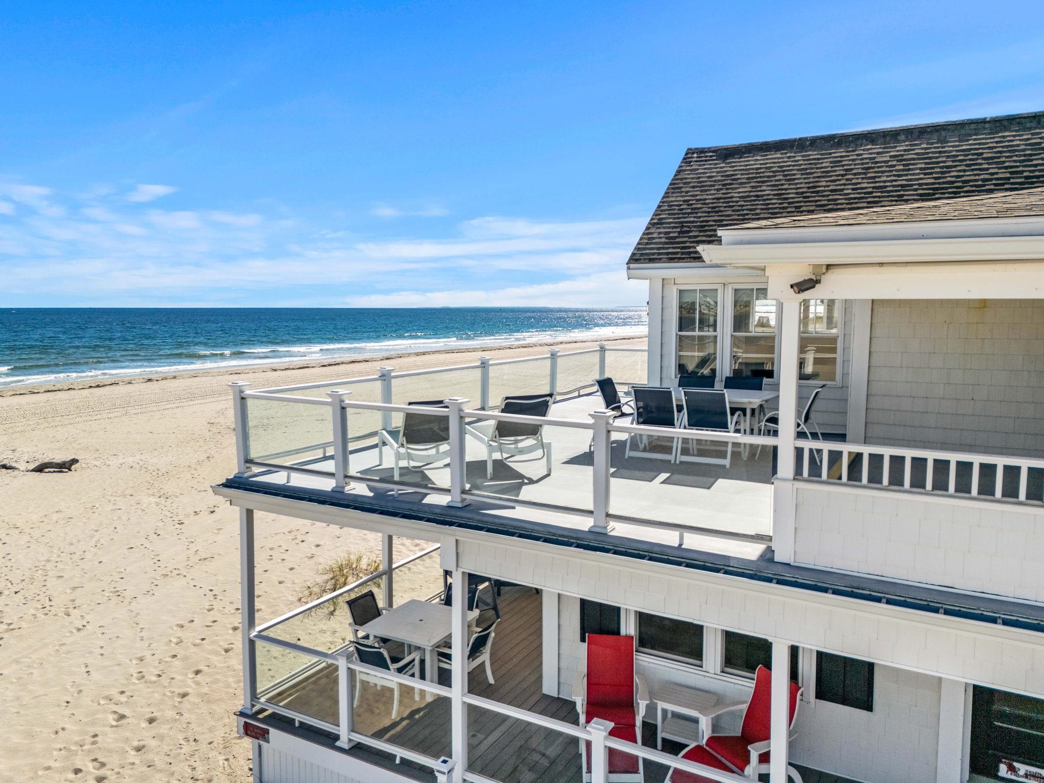 10 Haverhill Avenue, Unit 2 Hampton, NH 03842 - Photo 4 of 41