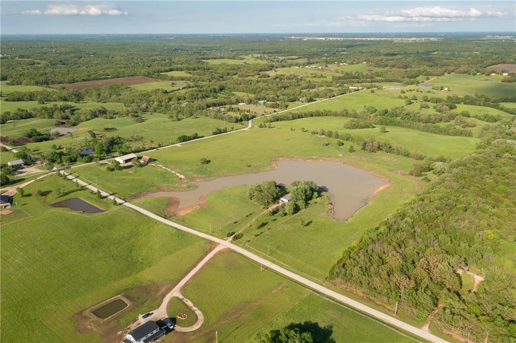 Southeast Tract A 400th Road Warrensburg, MO 64093 - Photo 9 of 52