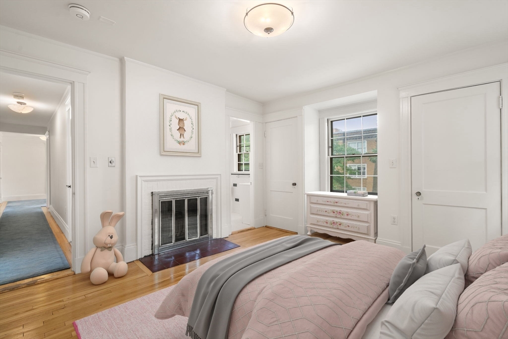 53 Worthington Road Brookline, MA 02446 - Photo 16 of 29 Gallery Image 16