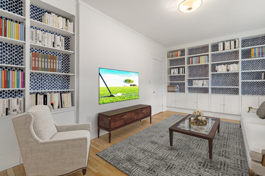 53 Worthington Road Brookline, MA 02446 - Photo 7 of 29 Gallery Image 7