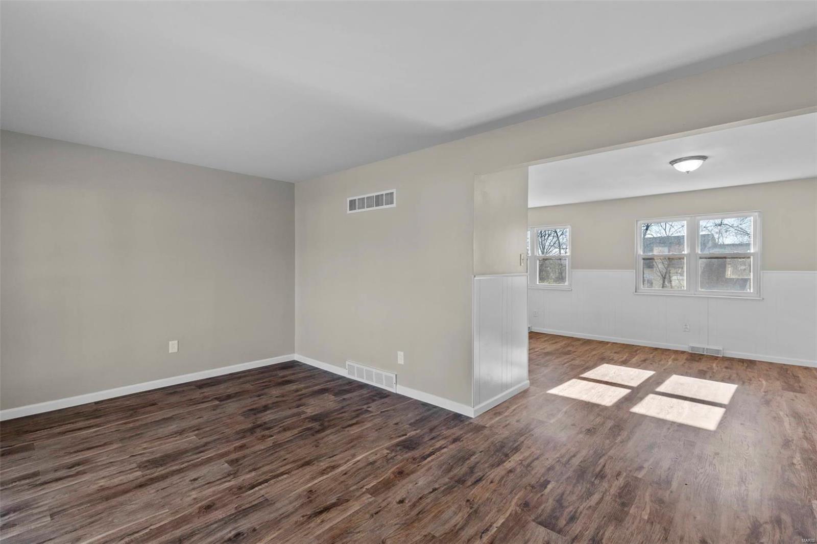 22 Doris Avenue O'Fallon, MO 63368 - Photo 8 of 26