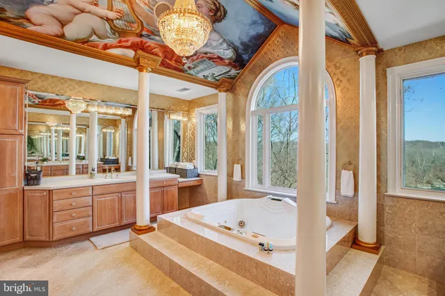 $9,900,000 | 7024 Green Oak Drive, McLean, VA 22101