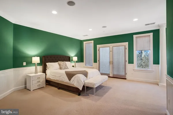 $9,900,000 | 7024 Green Oak Drive, McLean, VA 22101