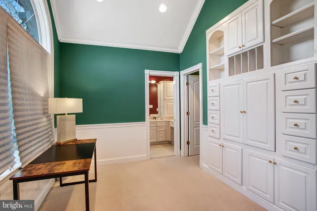 $9,900,000 | 7024 Green Oak Drive, McLean, VA 22101