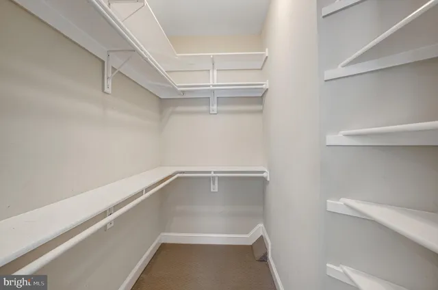 $9,900,000 | 7024 Green Oak Drive, McLean, VA 22101