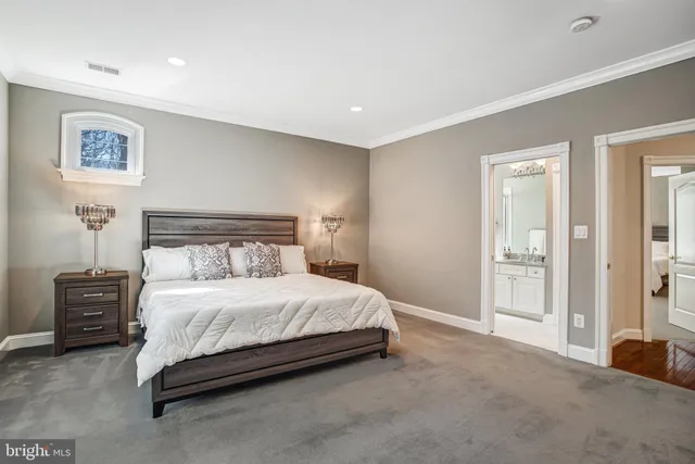 $9,900,000 | 7024 Green Oak Drive, McLean, VA 22101