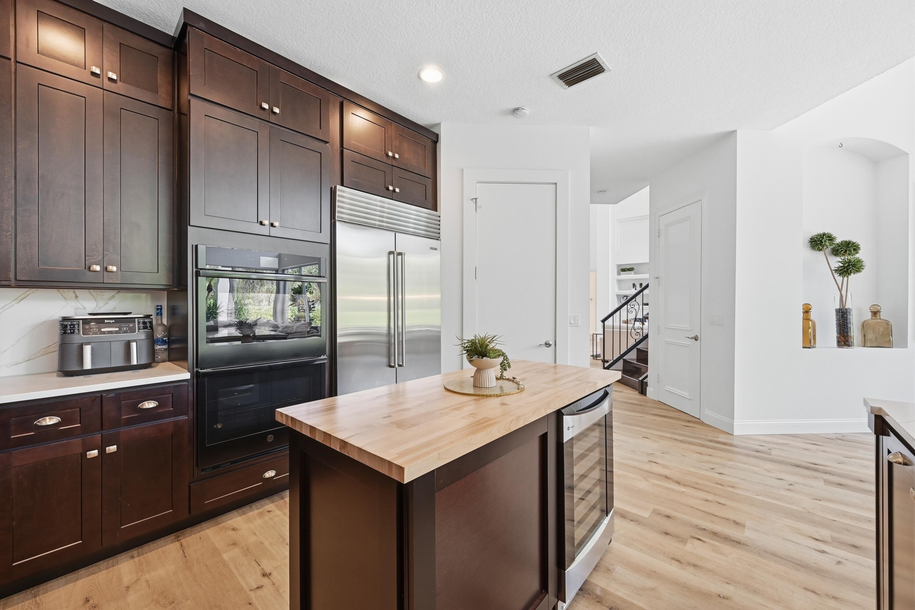 2399 Northwest 49th Lane Boca Raton, FL 33431 - Photo 18 of 75 16_stl_5608