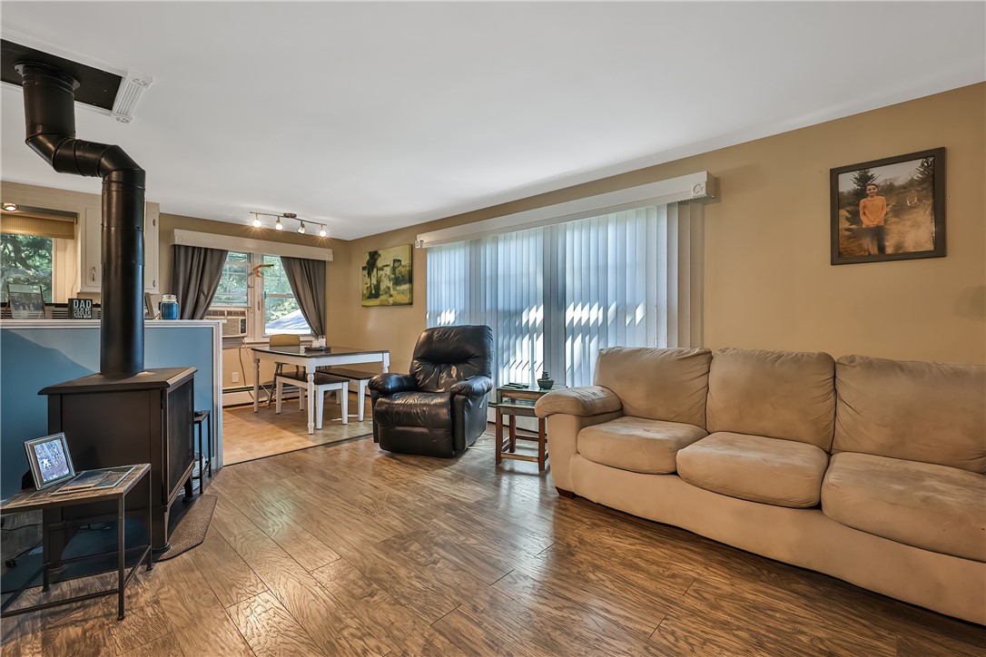 174 Stillwater Road Smithfield, RI 02917 - Photo 11 of 49