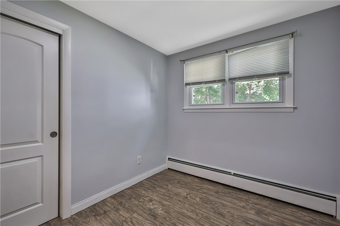 174 Stillwater Road Smithfield, RI 02917 - Photo 21 of 49