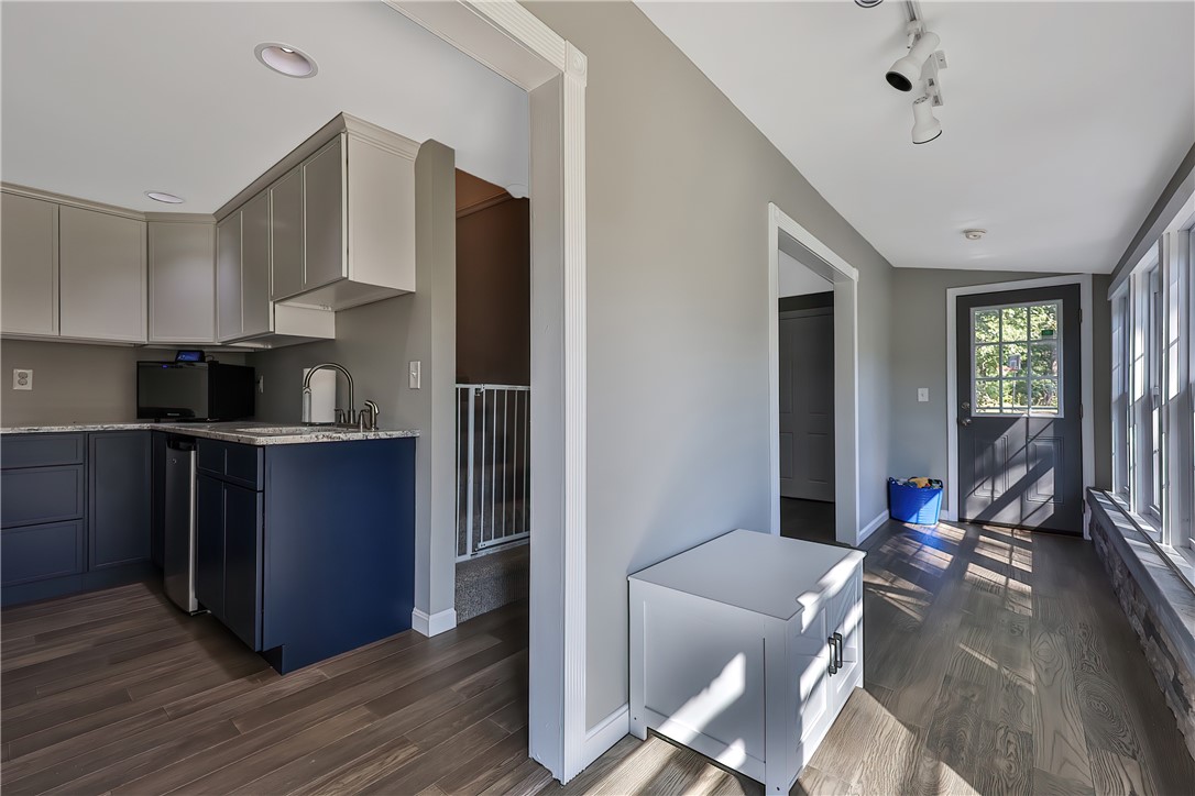 174 Stillwater Road Smithfield, RI 02917 - Photo 27 of 49