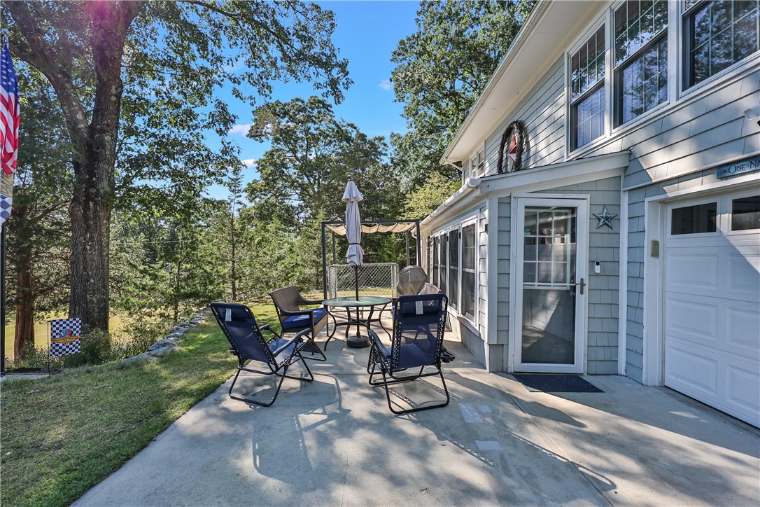 174 Stillwater Road Smithfield, RI 02917 - Photo 42 of 49