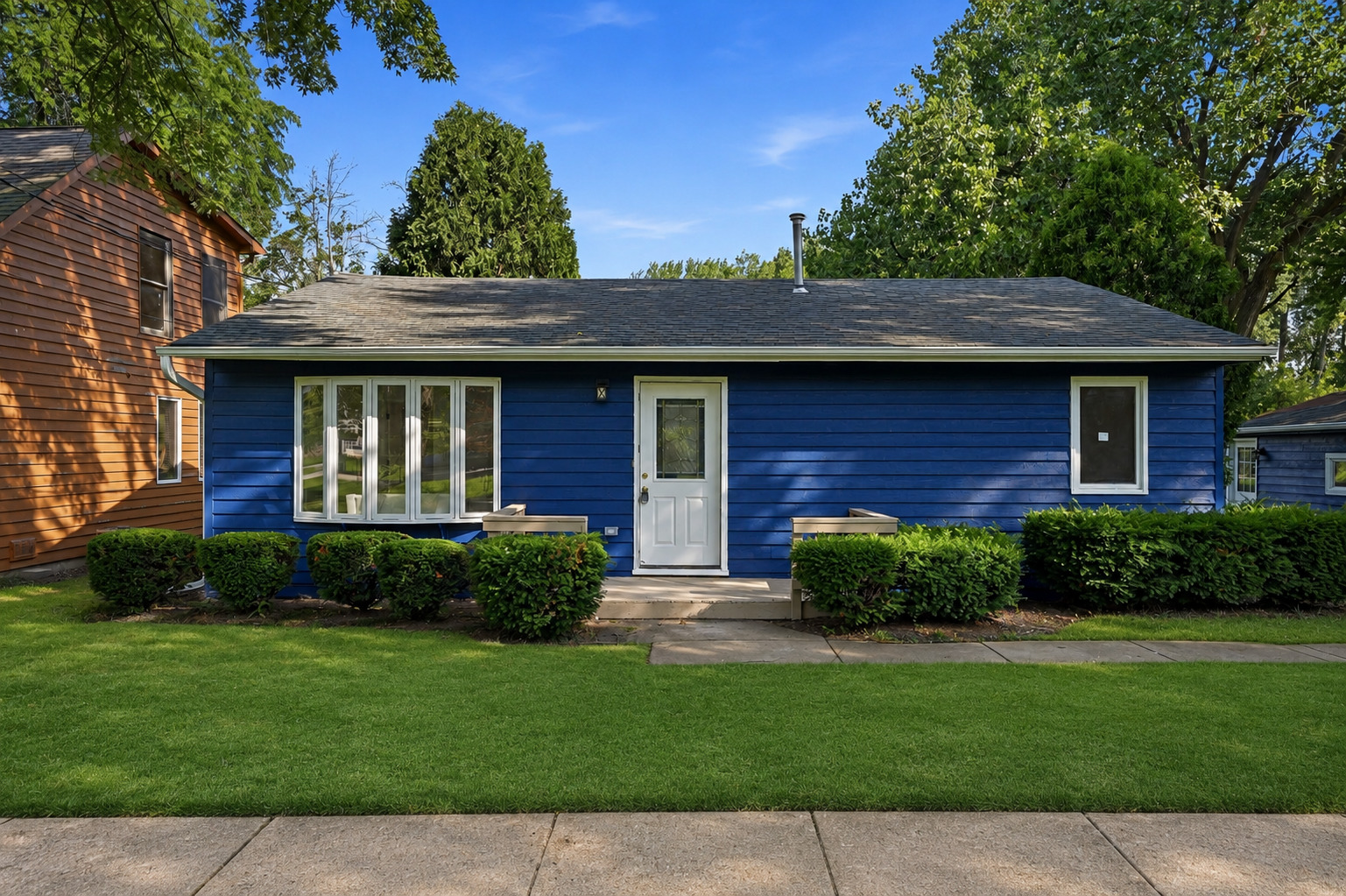 2804 Russett Road McHenry, IL 60050 - Photo 1 of 25 Gallery Image 1