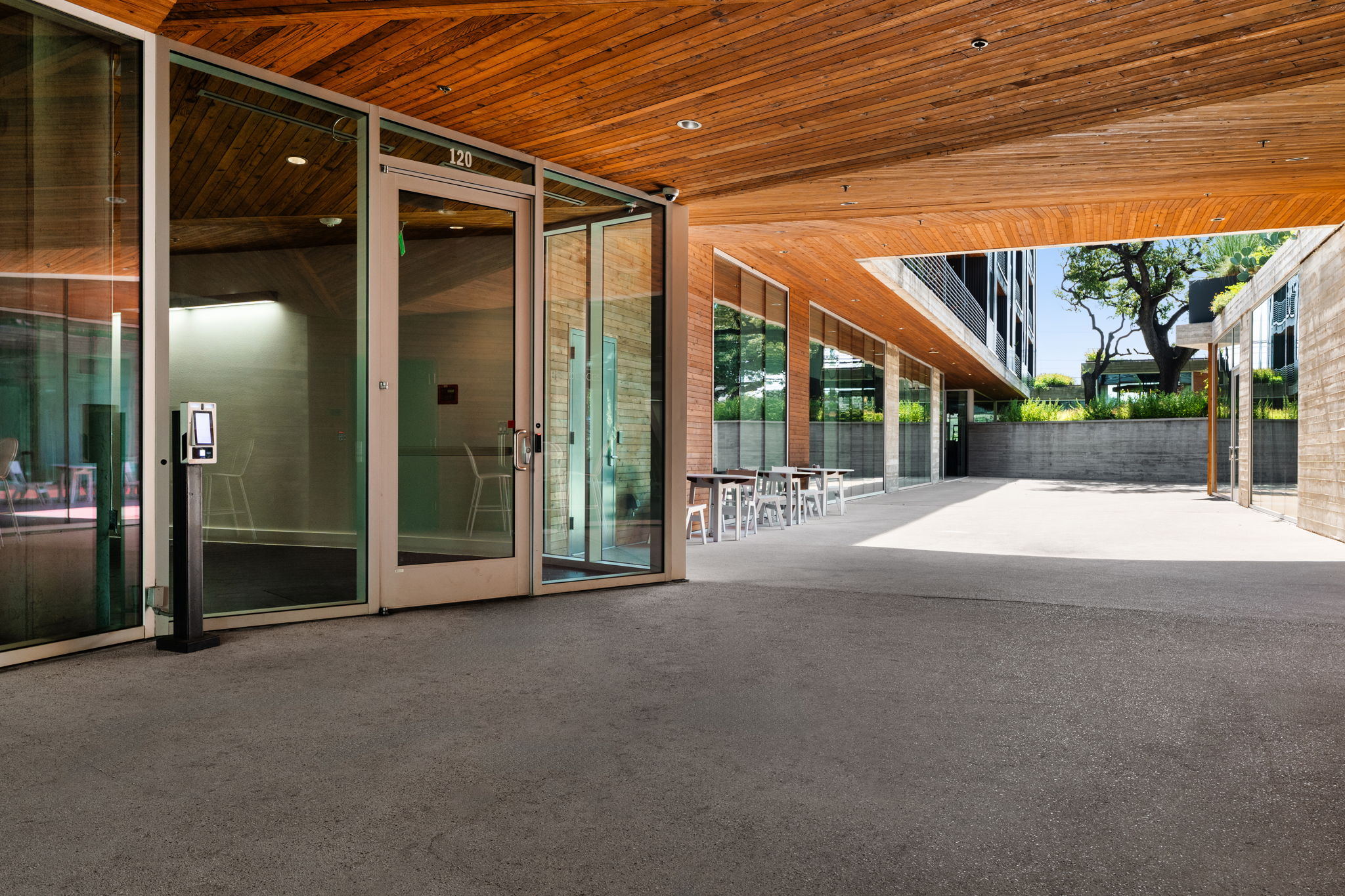 900 South 1st Street, Unit 320 Austin, TX 78704 - Photo 15 of 20 View of patio / terrace