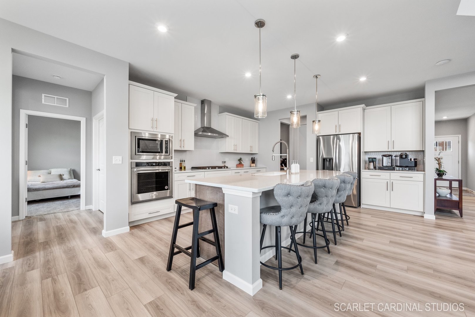 1111 Hibbard Road Naperville, IL 60563 - Photo 6 of 25 Gallery Image 6