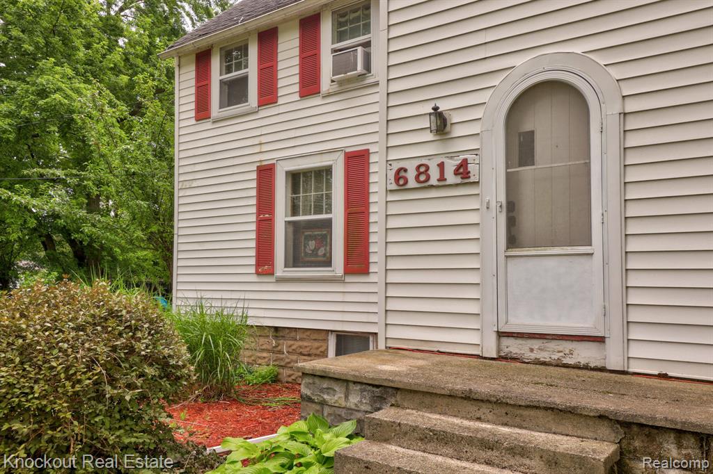 6814 East Curtis Road Bridgeport, MI 48722 - Photo 5 of 62 Gallery Image 5