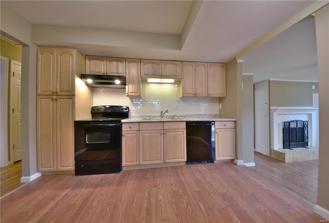 740 Mullanphy Road Florissant, MO 63031 - Photo 4 of 39 Gallery Image 4