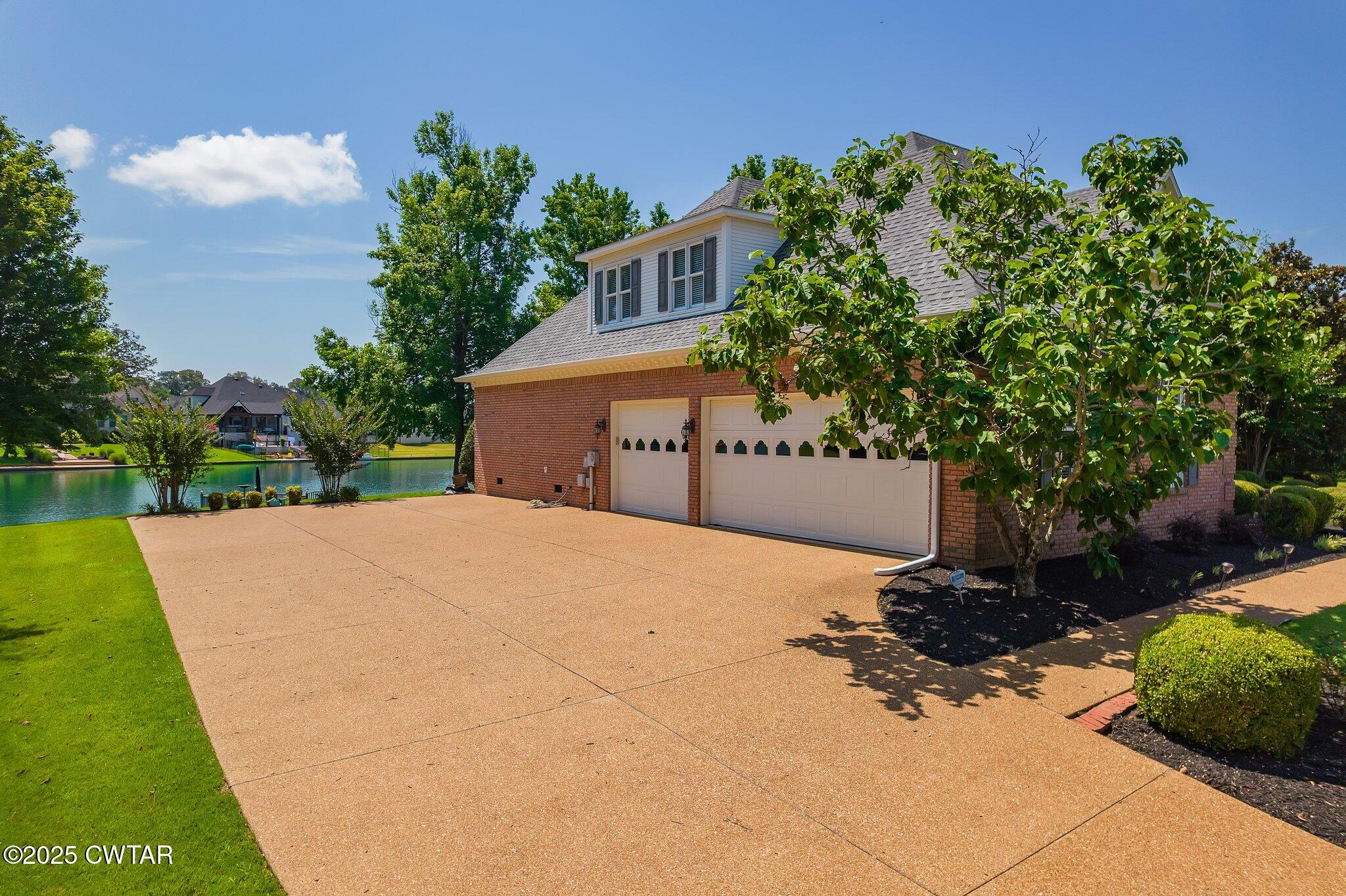 18 Admirals Pointe Jackson, TN 38305 - Photo 12 of 86 a view of outdoor space and yard