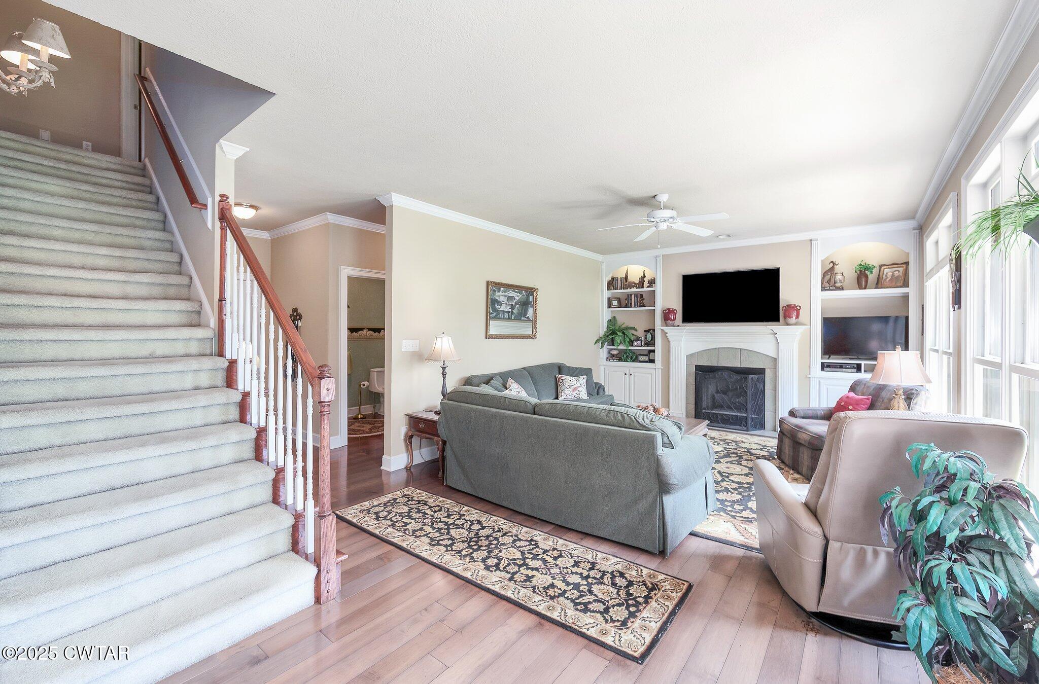 18 Admirals Pointe Jackson, TN 38305 - Photo 23 of 86 Living Room