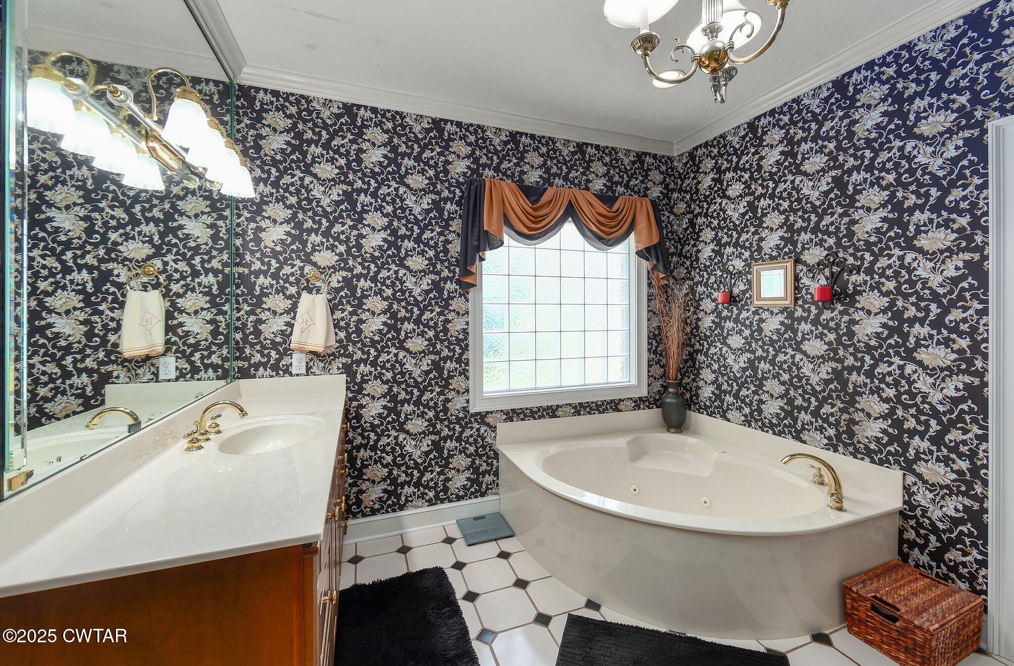 18 Admirals Pointe Jackson, TN 38305 - Photo 33 of 86 a bathroom with a sink and a bathtub