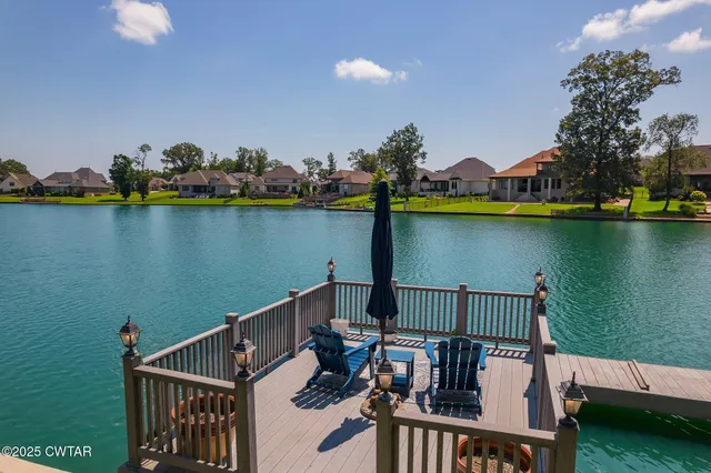 $799,900 | 18 Admirals Pointe, Jackson, TN 38305