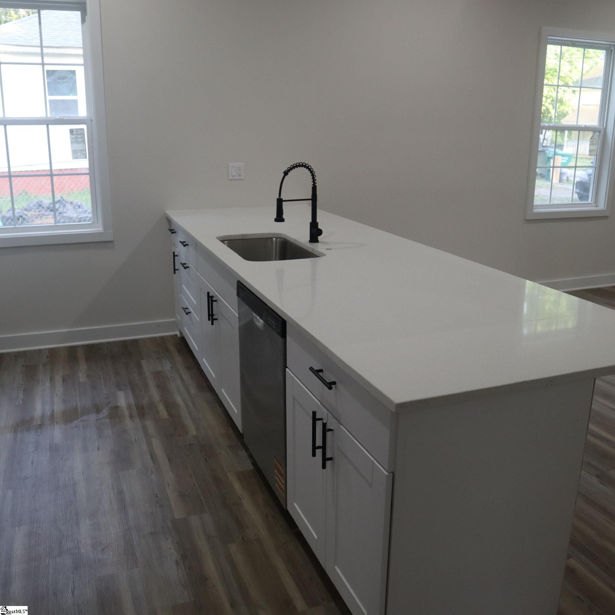 205 Magnolia Street Gaffney, SC 29340 - Photo 13 of 30