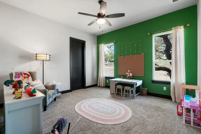 $1,079,000 | 125 Brown Saddle Cove, Driftwood, TX 78619