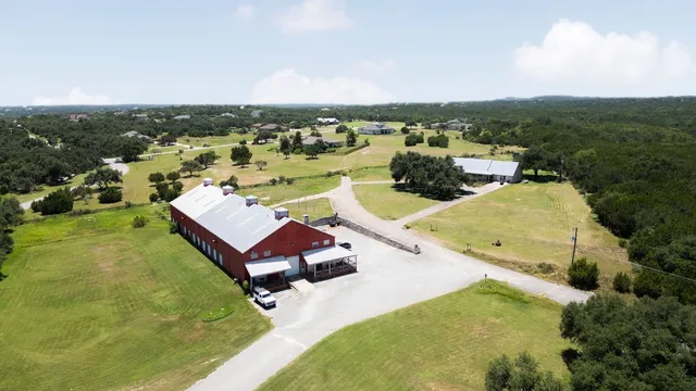 $1,079,000 | 125 Brown Saddle Cove, Driftwood, TX 78619