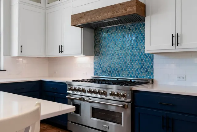 $1,079,000 | 125 Brown Saddle Cove, Driftwood, TX 78619