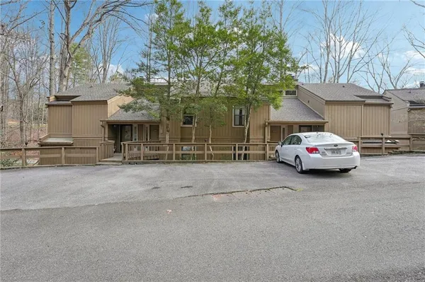 $318,000 | 135 Chestnut Rise Trail, Unit 441D, Big Canoe, GA 30143