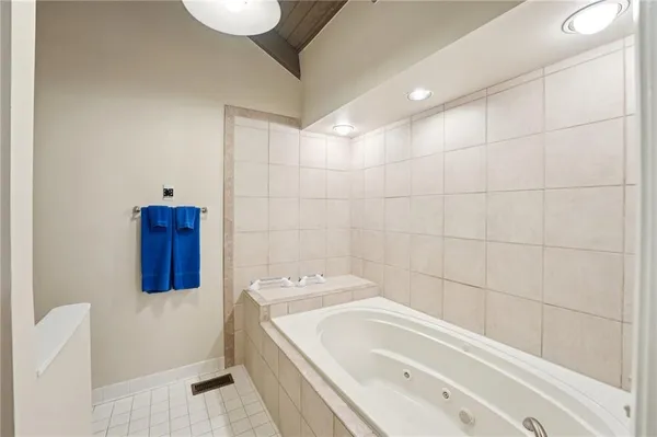 $318,000 | 135 Chestnut Rise Trail, Unit 441D, Big Canoe, GA 30143
