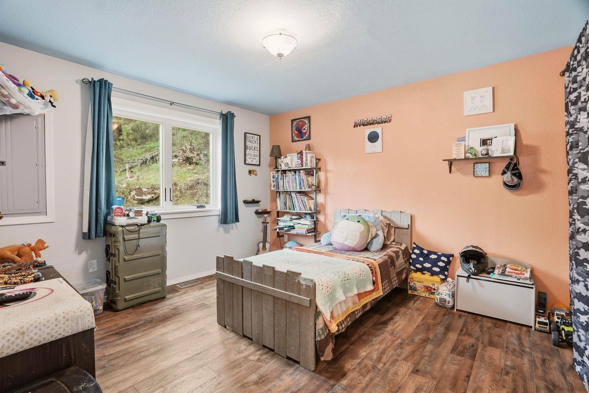 31965 Hawk Creek Ranch Road North Davenport, WA 99122 - Photo 14 of 34