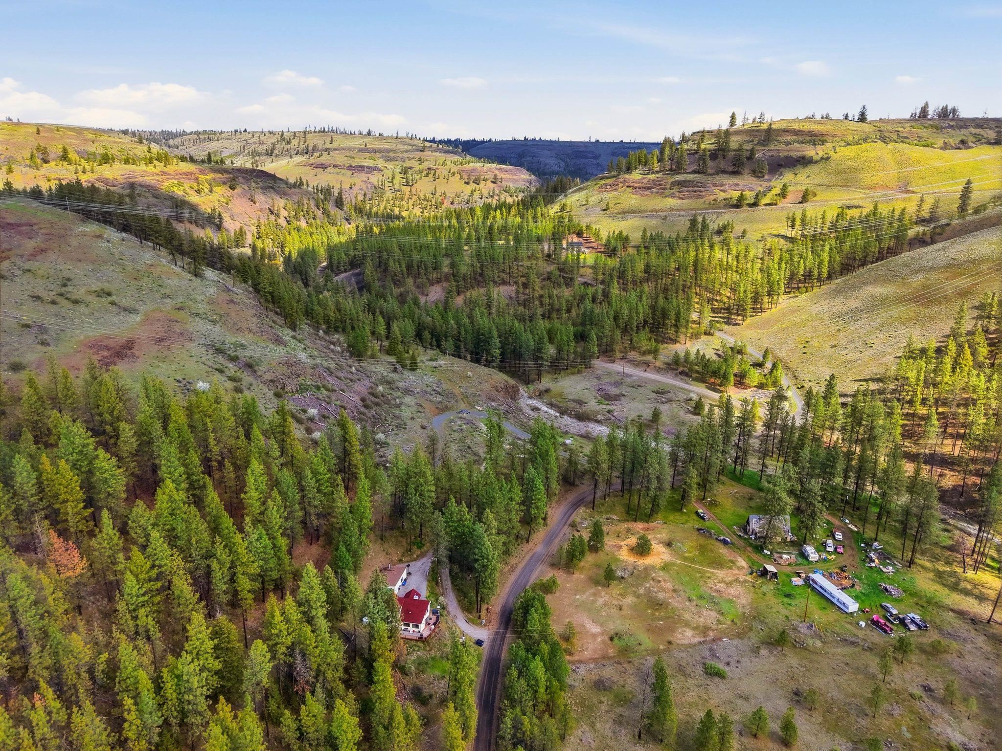 31965 Hawk Creek Ranch Road North Davenport, WA 99122 - Photo 29 of 34