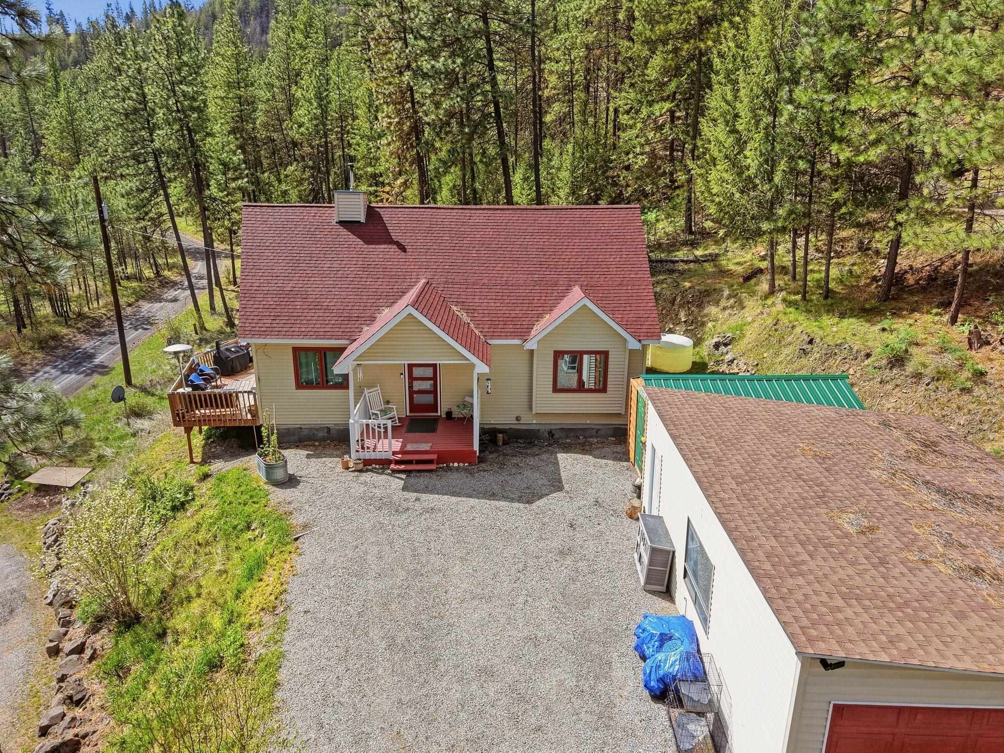 31965 Hawk Creek Ranch Road North Davenport, WA 99122 - Photo 3 of 34