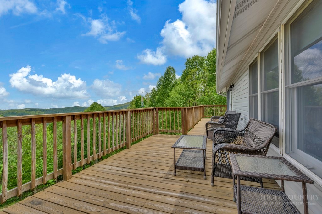 784 Alpine Drive Seven Devils, NC 28604 - Photo 15 of 50