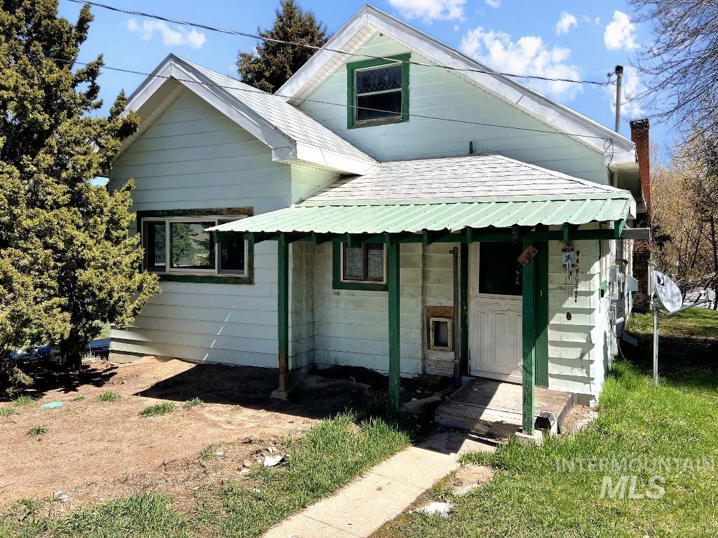 101 South Hillcrest Road Cascade, ID 83611 - Photo 7 of 15