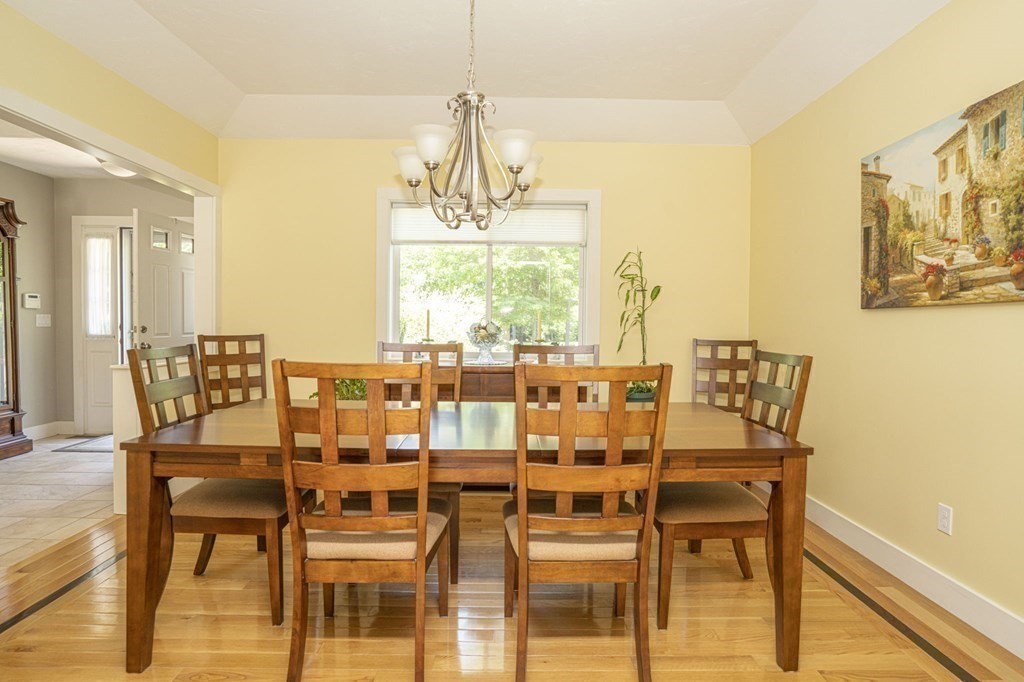 52 Upland Drive Middleboro, MA 02346 - Photo 11 of 40 a dining room with furniture and window