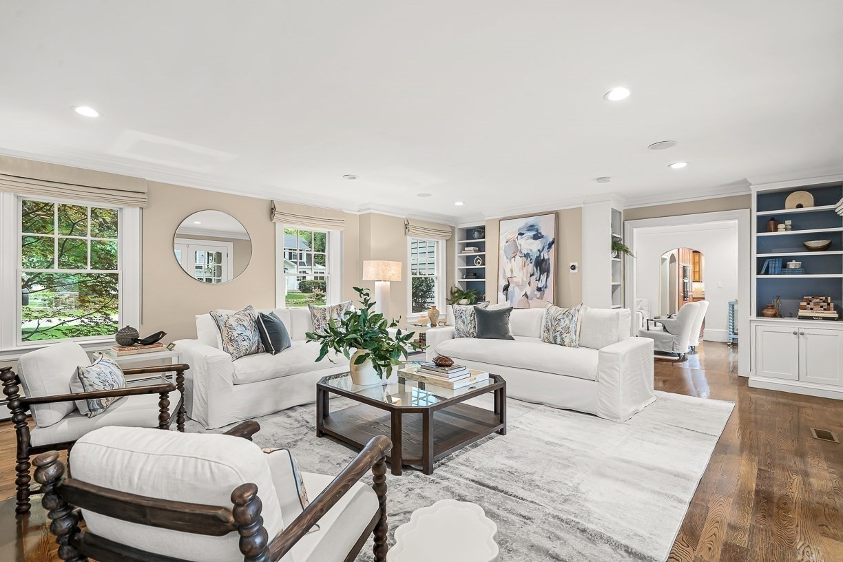 8 Tennyson Road Wellesley, MA 02481 - Photo 10 of 40 Gallery Image 10