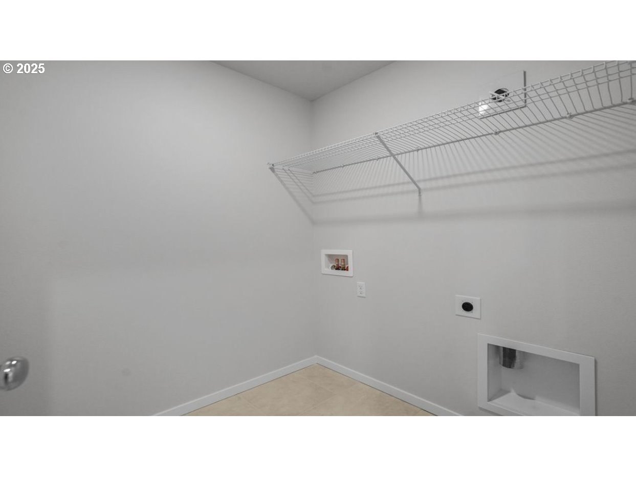 422 Southwest 32nd Street Battle Ground, WA 98604 - Photo 13 of 17