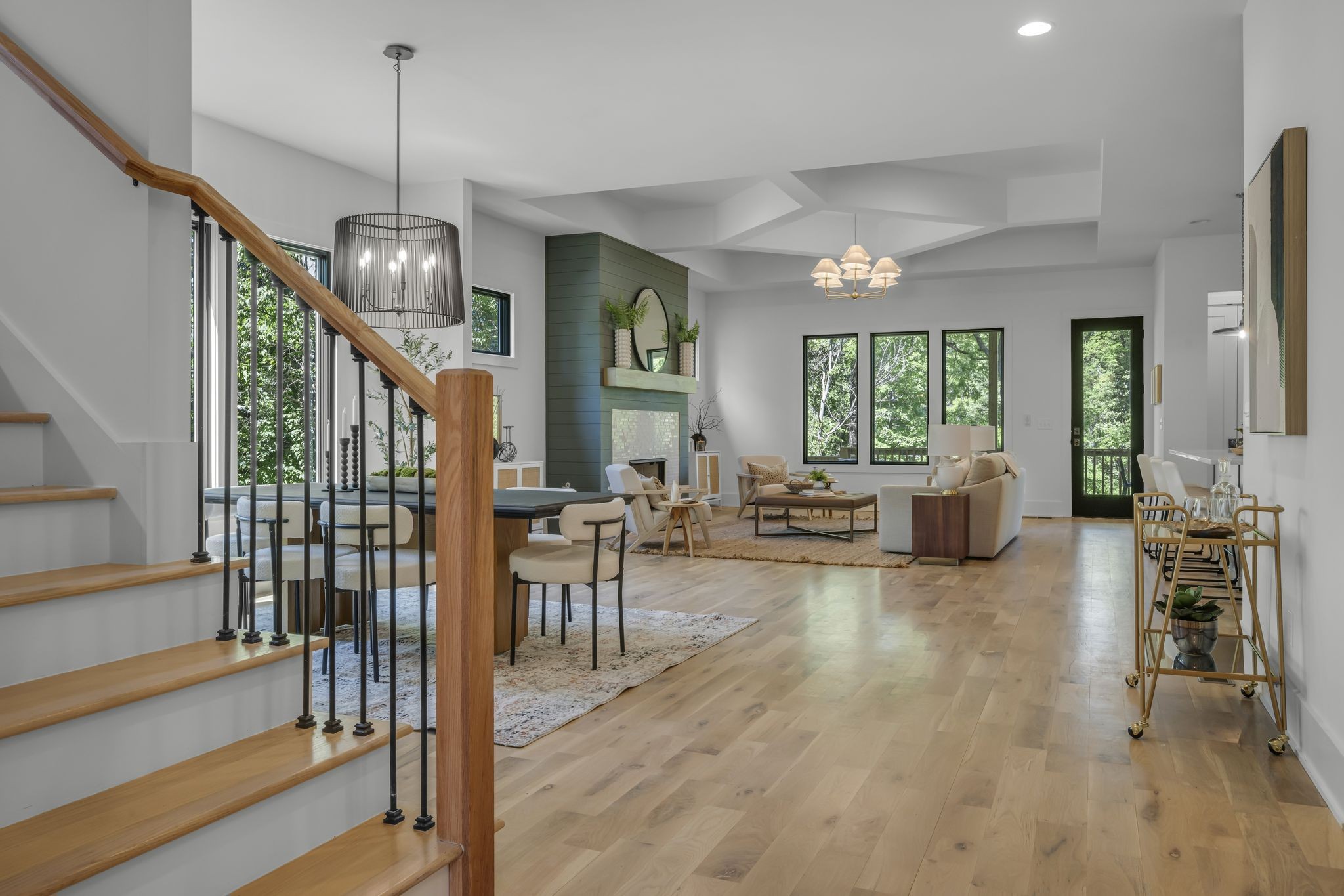 3735 Estes Road Nashville, TN 37215 - Photo 4 of 35 Gallery Image 4