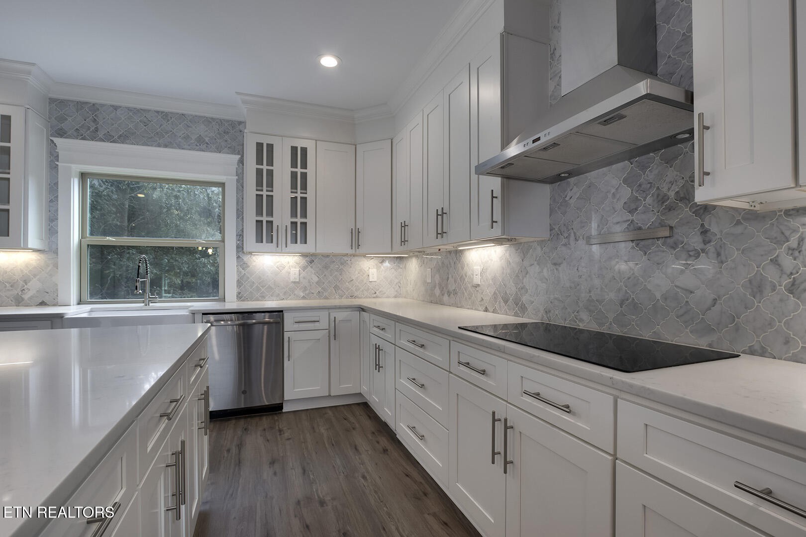 405 Beard Valley Road Maynardville, TN 37807 - Photo 12 of 60 a kitchen with granite countertop a sink stainless steel appliances and cabinets
