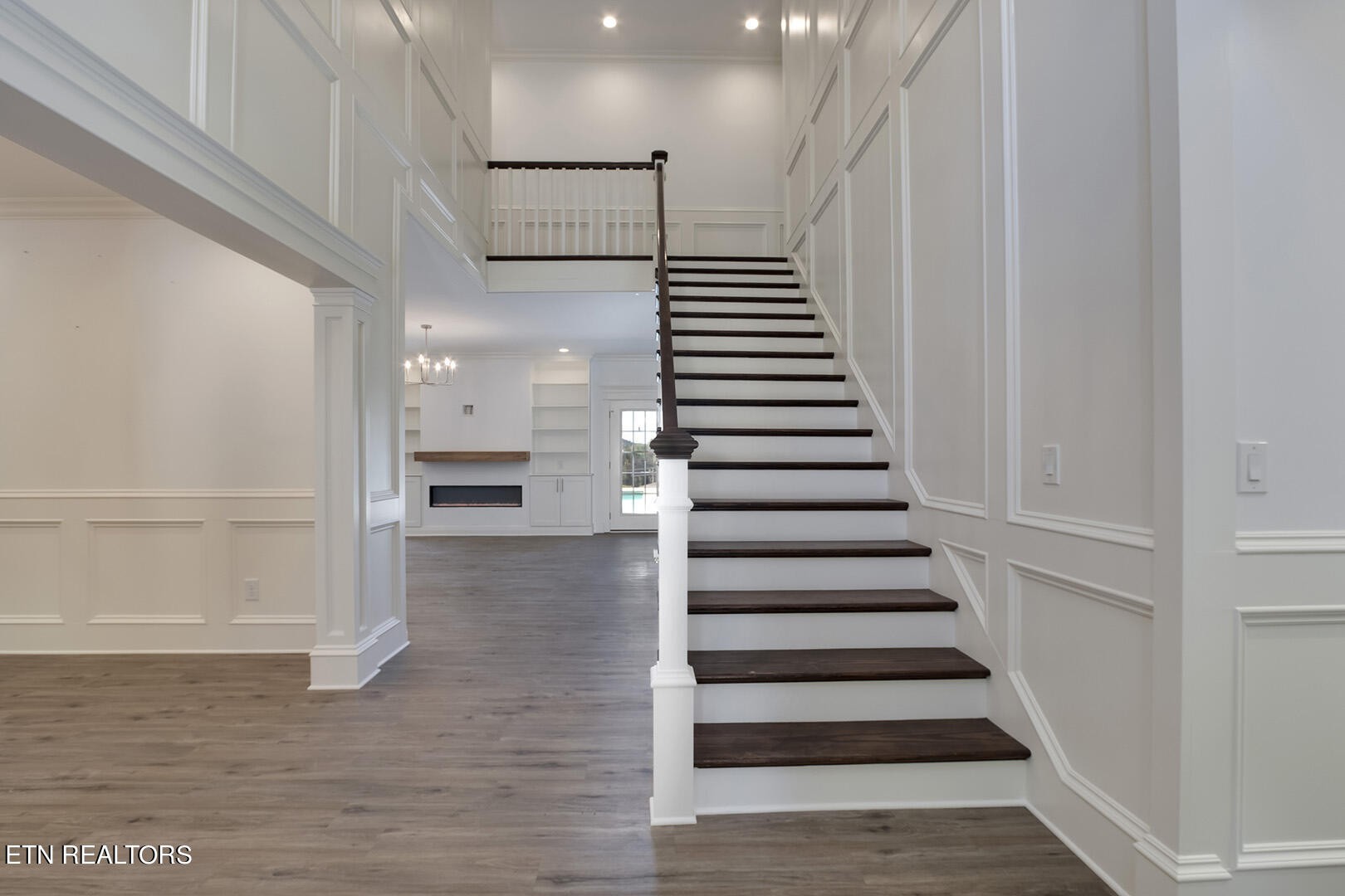 405 Beard Valley Road Maynardville, TN 37807 - Photo 4 of 60 a view of entryway and hall with wooden floor