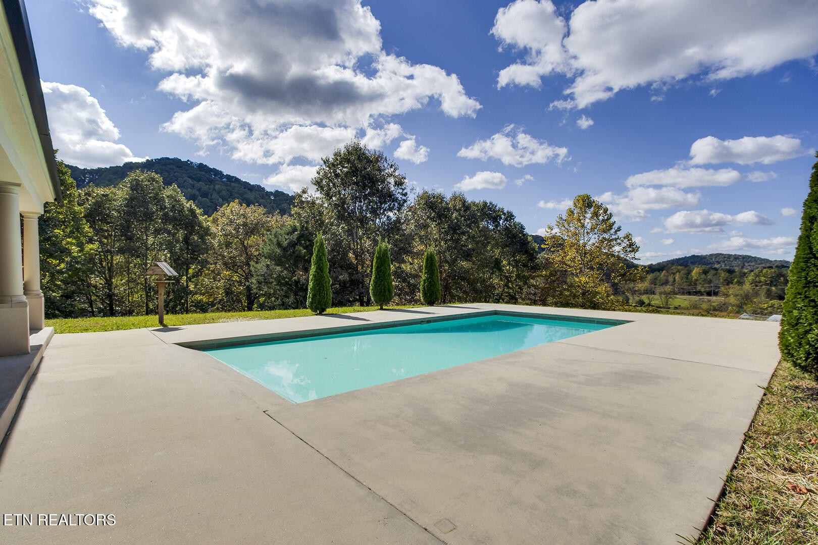 405 Beard Valley Road Maynardville, TN 37807 - Photo 49 of 60 a view of swimming pool is middle in the middle of a yard
