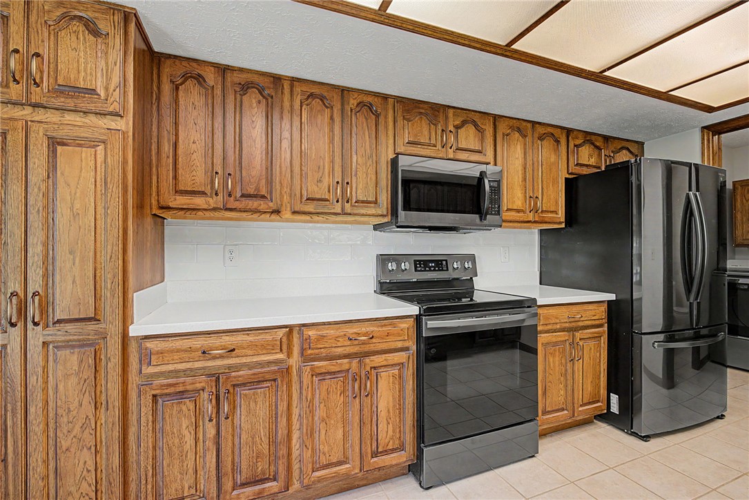 9909 Sheehan Road Centerville, OH 45458 - Photo 14 of 50