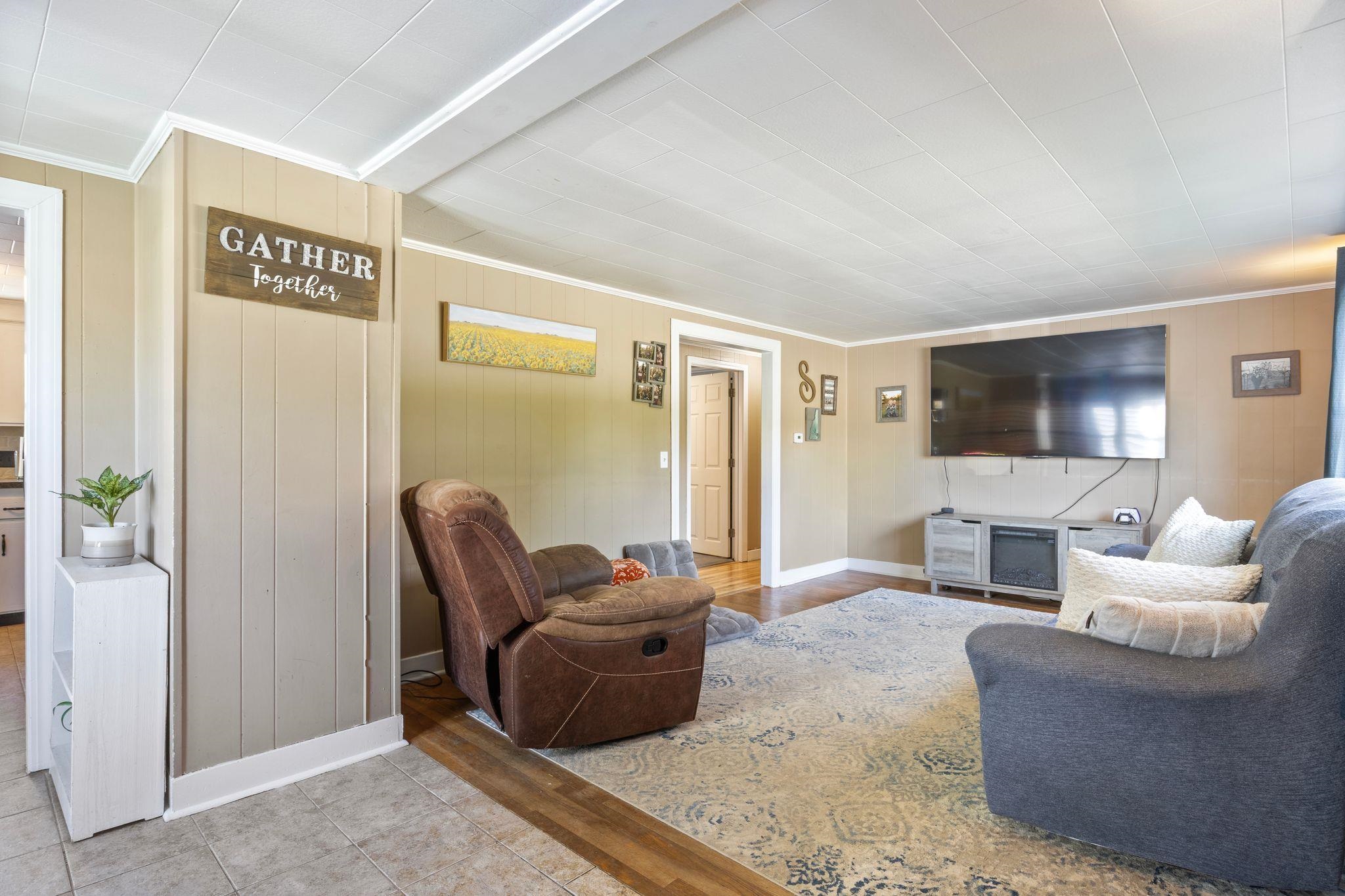 15 Schley Street Rochester, NH 03867 - Photo 6 of 29