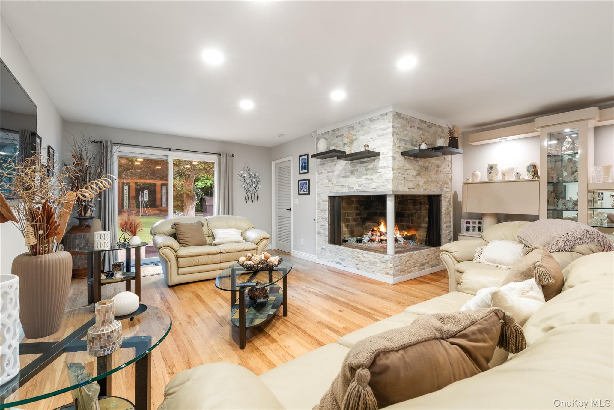 411 South Chelsea Road White Plains, NY 10603 - Photo 12 of 36