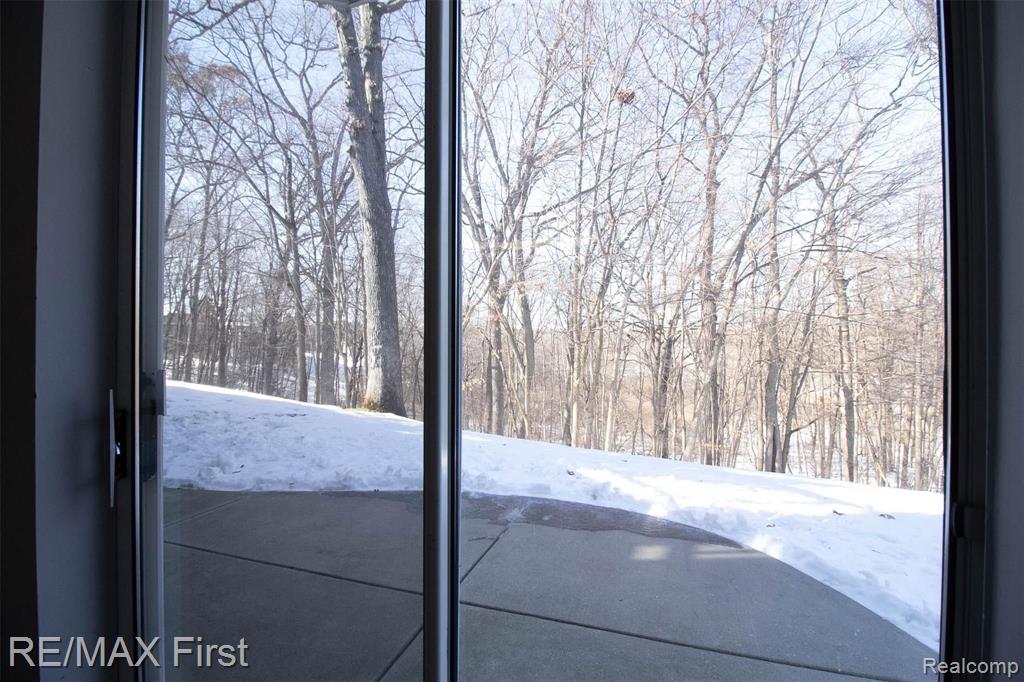283 Whitney Drive Rochester Hills, MI 48307 - Photo 41 of 56